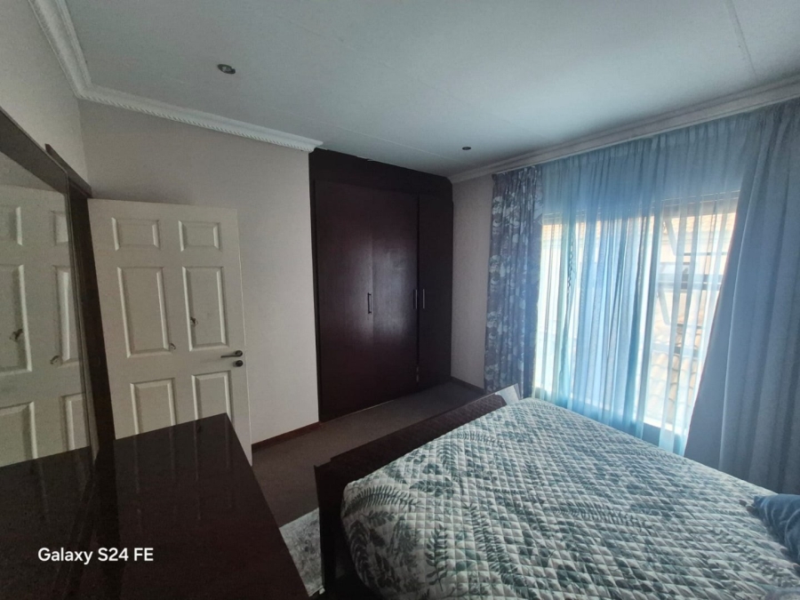 3 Bedroom Property for Sale in Safari Gardens North West